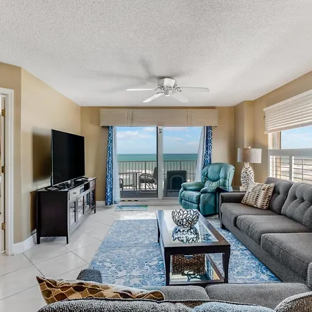 Direct Oceanfront Corner Condo With Spacious Balcony And Heated Beachfront Pool